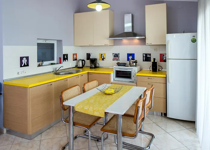 Tutti Frutti アパート ポトス